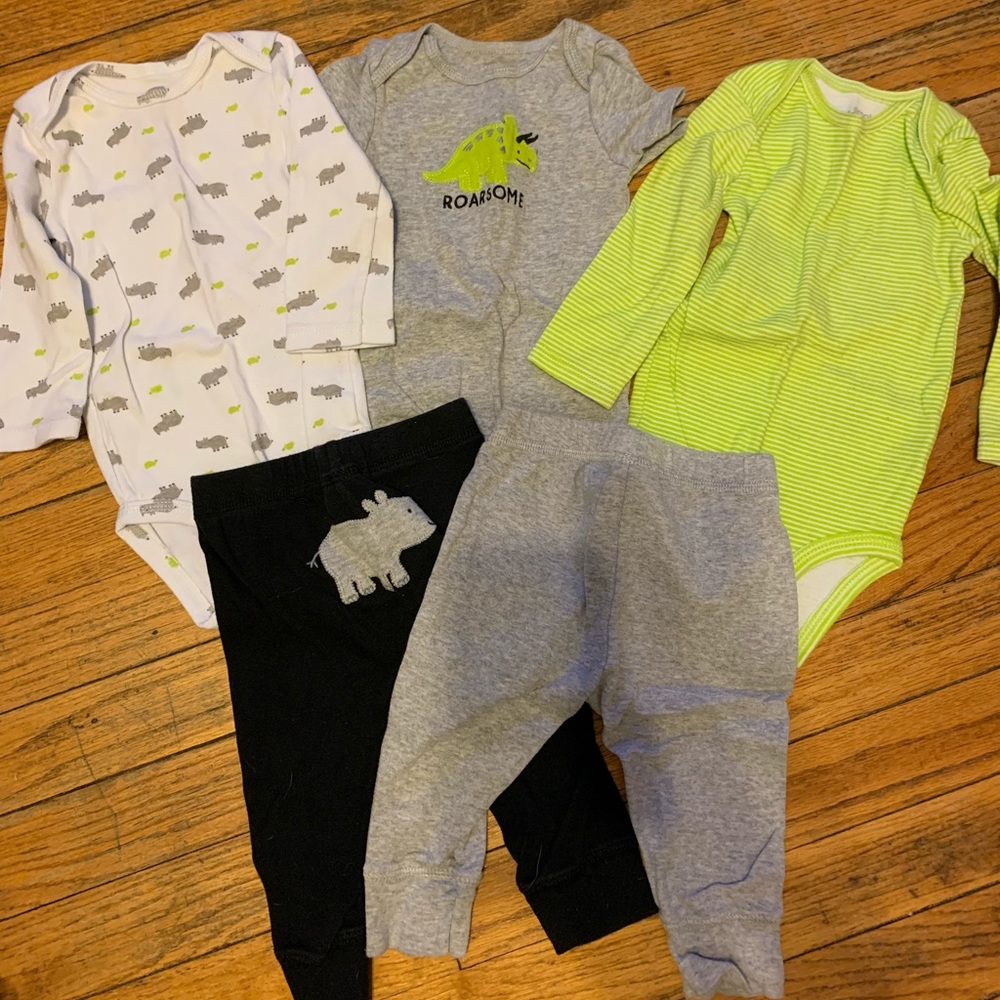 Boys 6-9 month clothing set